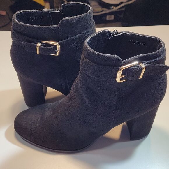 FOREVER SUEDE ANKLE BOOTIES ZIPPER CLOSURE - Picture 7 of 12